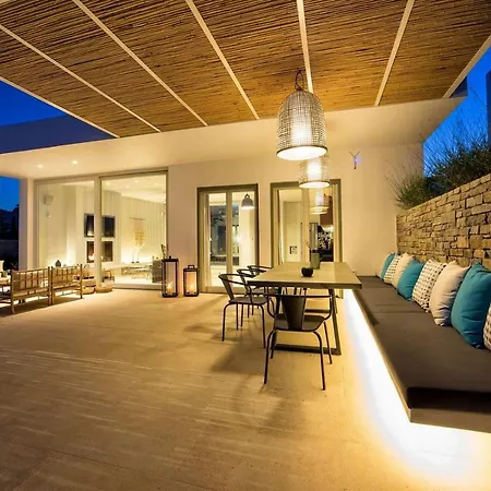 Villa Paros Sleeps 8 Pool Air Con Wifi T714112 Páros